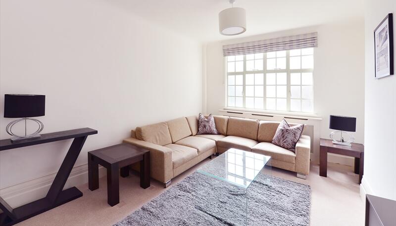 5 bed property in Strathmore Court, Park Road, London